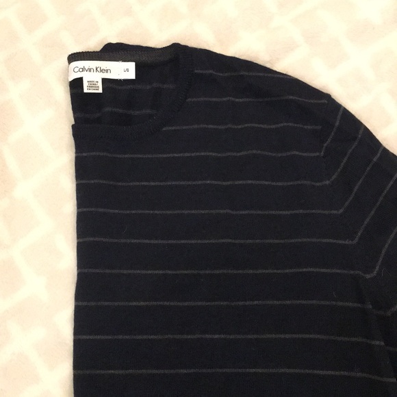 Calvin Klein men's sweater - Picture 2 of 3